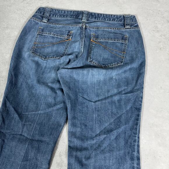 Gap Curvy Low Rise Bootcut Jeans Medium Wash Denim - Size: 12 Regular - Picture 9 of 9
